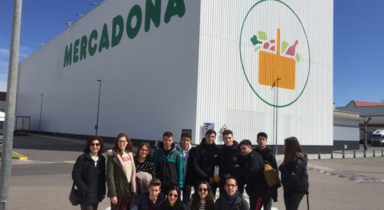 Visita a la planta logística de Mercadona Visita a la planta logística de Mercadona